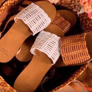 Sezane low Tessa slides in white size 40